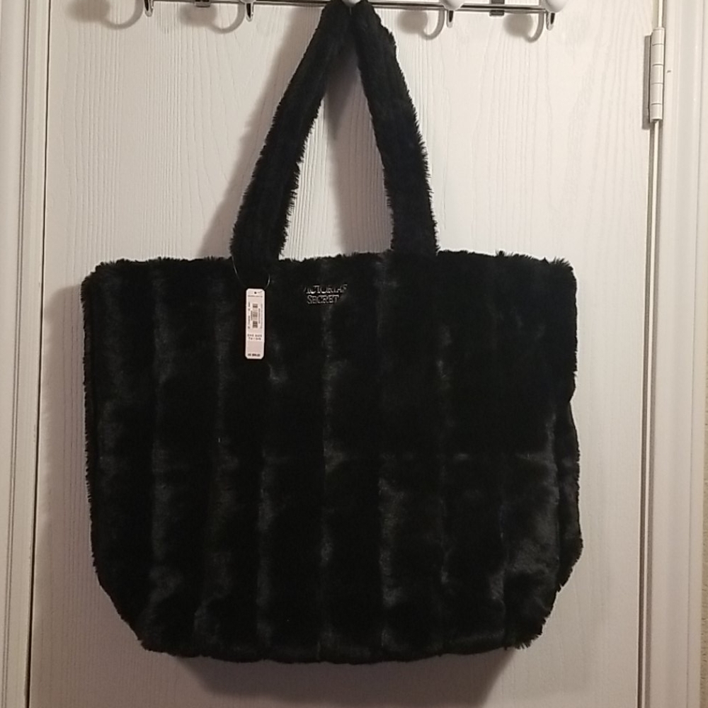 Black faux fur VS Bag